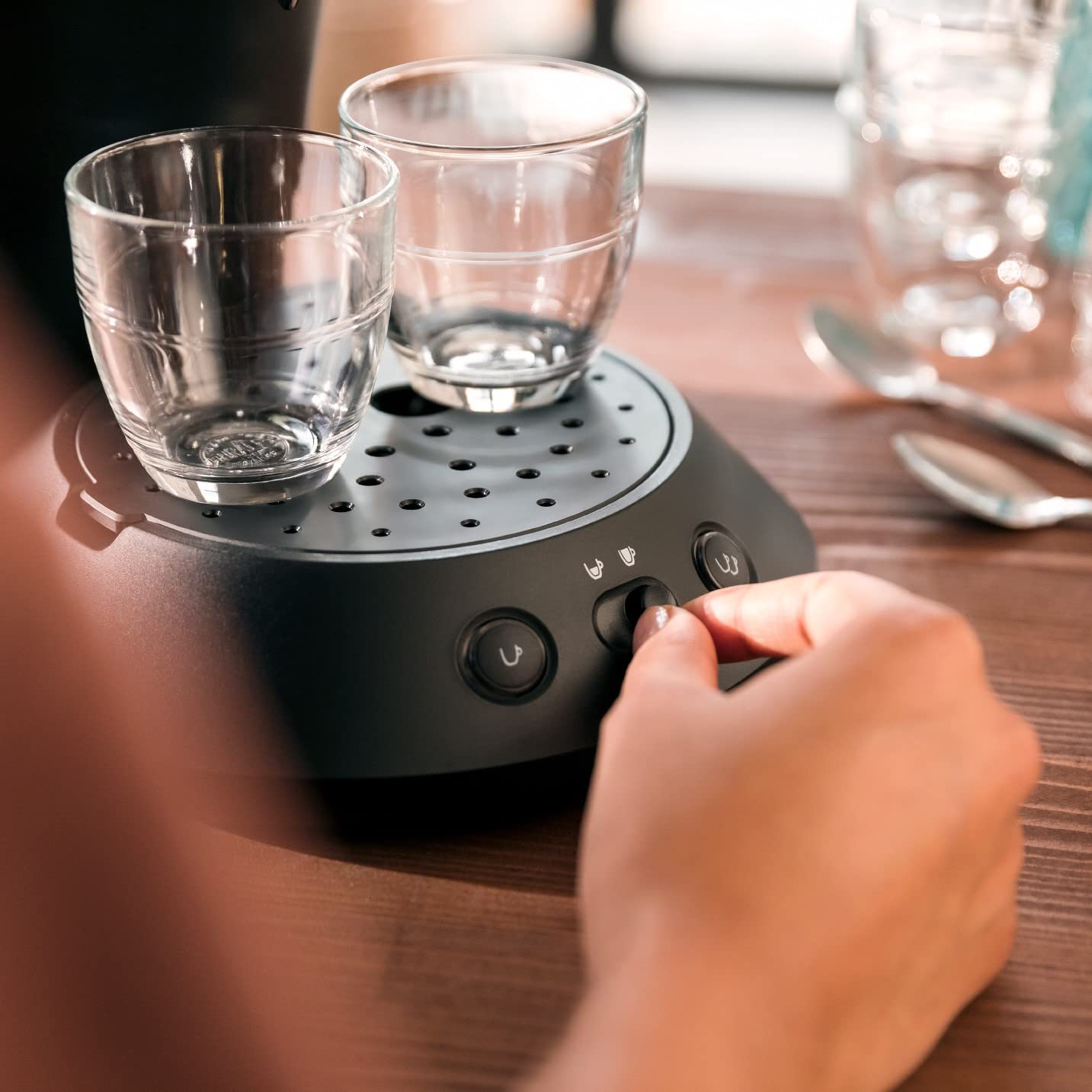 Senseo Original Plus – Machine à Café à Dosettes Noir | CSA210/22